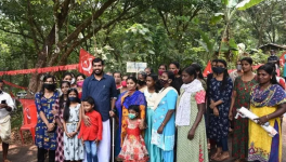 तिरुवम्बाडी निर्वाचन क्षेत्र में चुनाव प्रचार करते एलडीएफ उम्मीदवार लिंटो जोसेफ। 