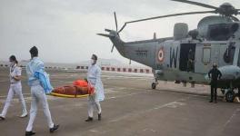     नौसेना के उप प्रमुख वाइस एडमिरल मुरलीधर सदाशिव पवार ने कहा कि यह बीते चार दशक में सर्वाधिक चुनौतीपूर्ण तलाश एवं बचाव अभियान है।     भाषा  मुंबई: बजरे पी305 पर मौजूद लोगों में से 89 लोग अब भी लापता हैं। उल्लेखनीय है कि यह बजरा चक्रवात ताउते के कारण मुंबई के तट से कुछ दूरी पर सागर में फंस गया था और डूब गया था। सूत्रों ने बुधवार को यह जानकारी दी।  नौसेना की ओर से बुधवार को बताया गया कि बेहद खराब मौसम से जूझते हुए उसके जवानों ने बजरा पी305 पर मौजूद 273 लोगों में से अब तक 184 को बचा लिया है।  एक अधिकारी ने ब