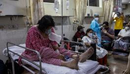 कोरोना अपडेट: देश में 24 घंटों में 2.57 लाख नए मामले, 3.57 लाख लोग रिकवर, 4,194 मरीज़ों की मौत