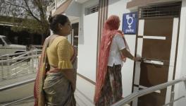 किन्नरों के लिए अलग शौचालय की मांग करते हुए उच्च न्यायालय में याचिका