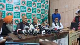 किसान आंदोलन: केंद्र ने किसानों को भेजा प्रस्ताव, मोर्चे ने मांगा स्पष्टीकरण, सिंघु बॉर्डर पर अहम बैठक 